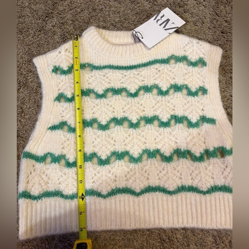 NWT Zara Girls Sweater with Cream and Green Pattern Size 8-9 - Picture 5 of 6